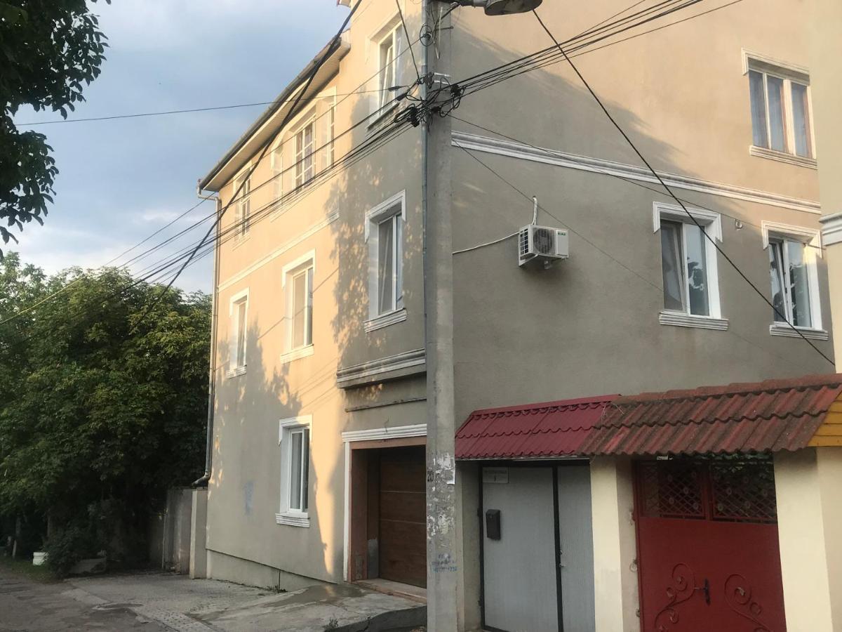 Апартаменты в частном доме в Аркадии Одесса Экстерьер фото